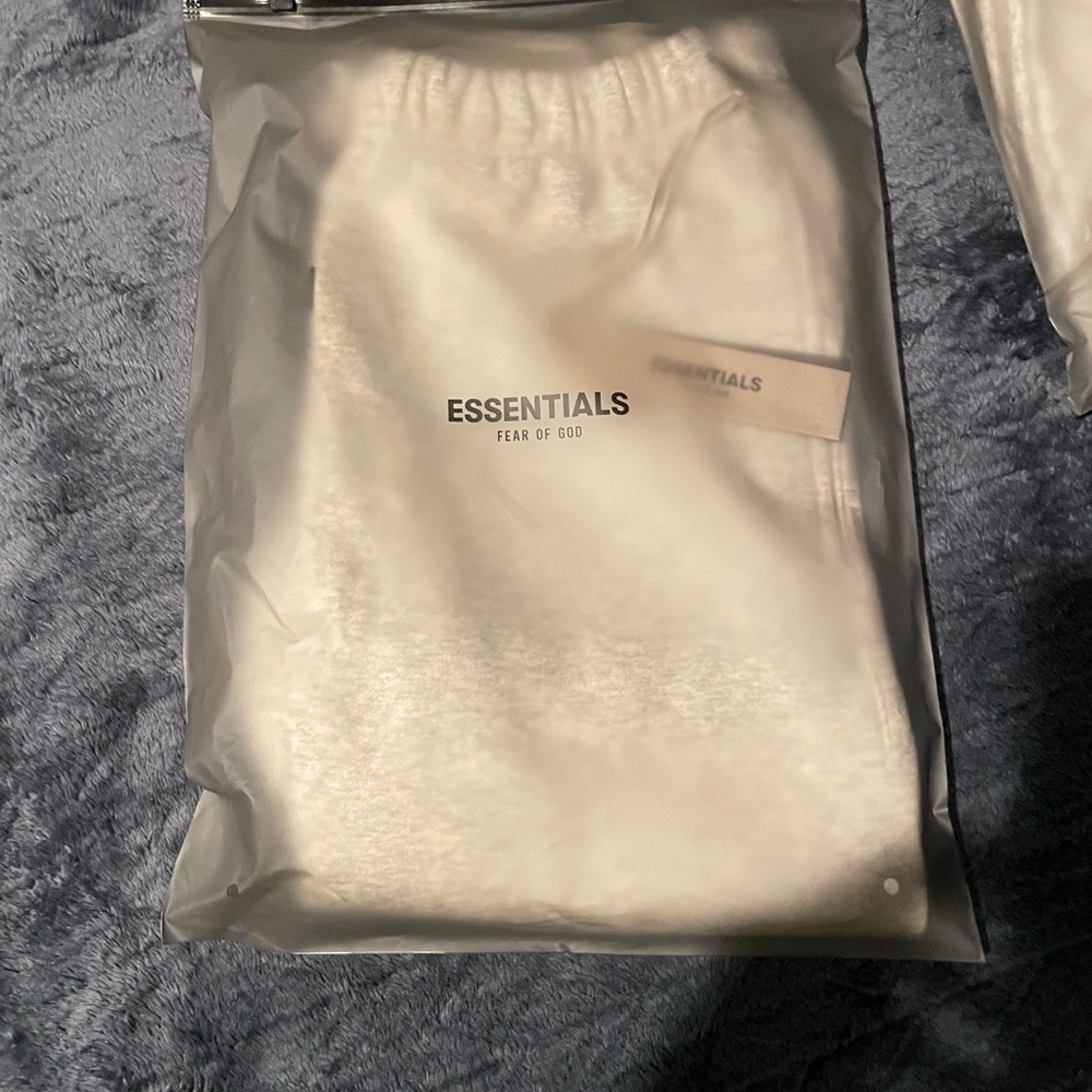 Essentials Cream Sweat Shorts